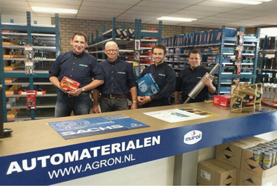 Het team van Agron Kerp Automaterialen in Heerlen